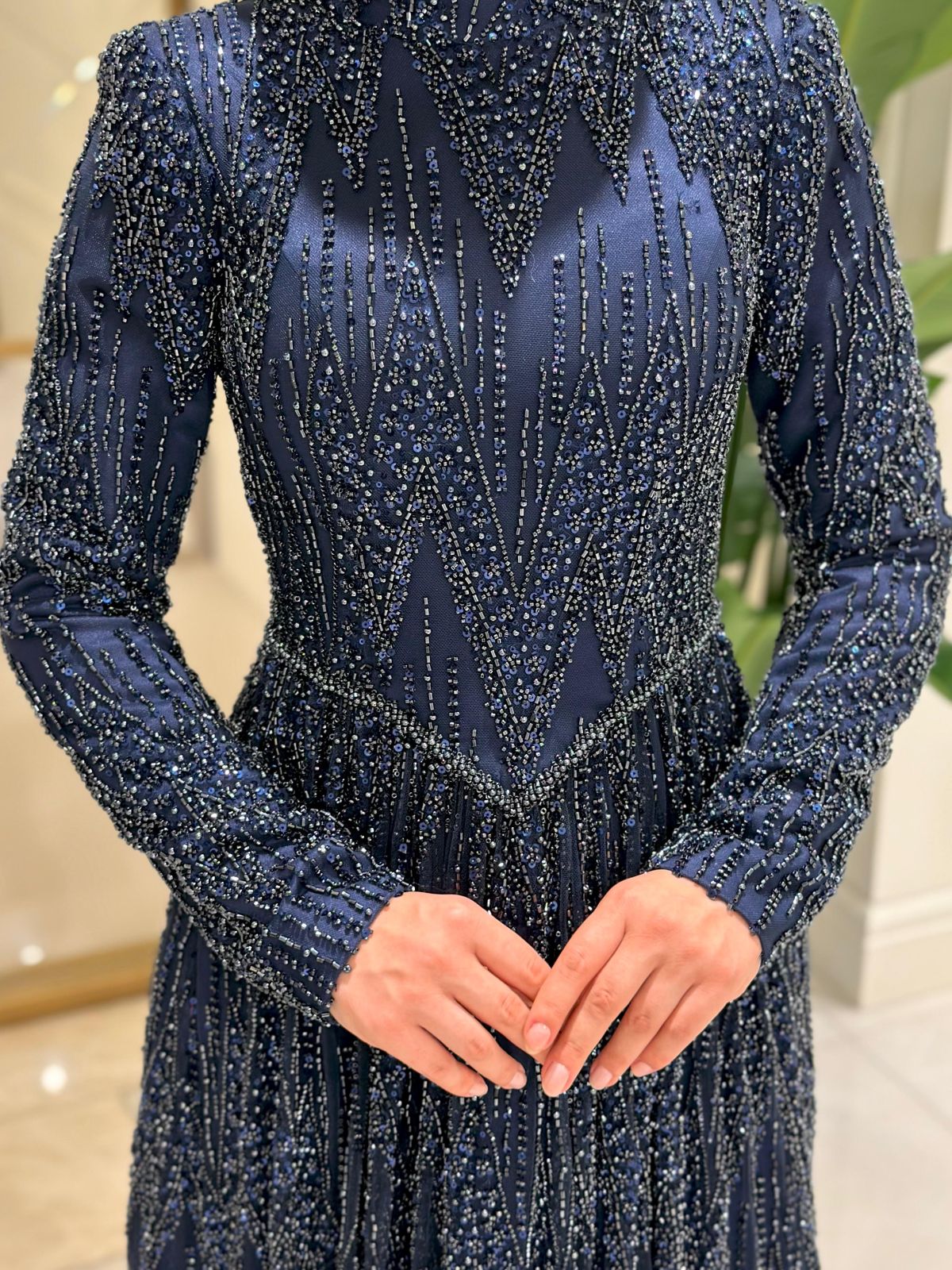 NAVY QUEEN